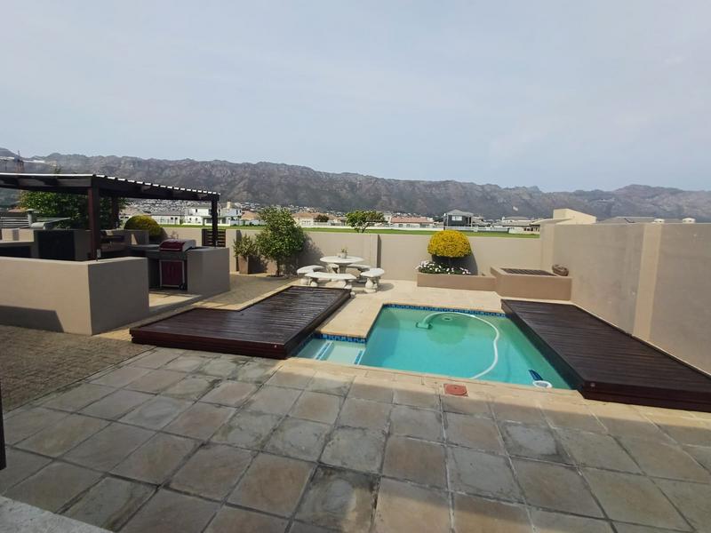 3 Bedroom Property for Sale in Gordons Bay Western Cape